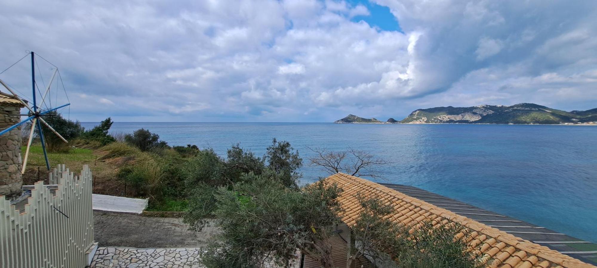 Hidden Paradise Agios Georgios Pagon Exterior foto